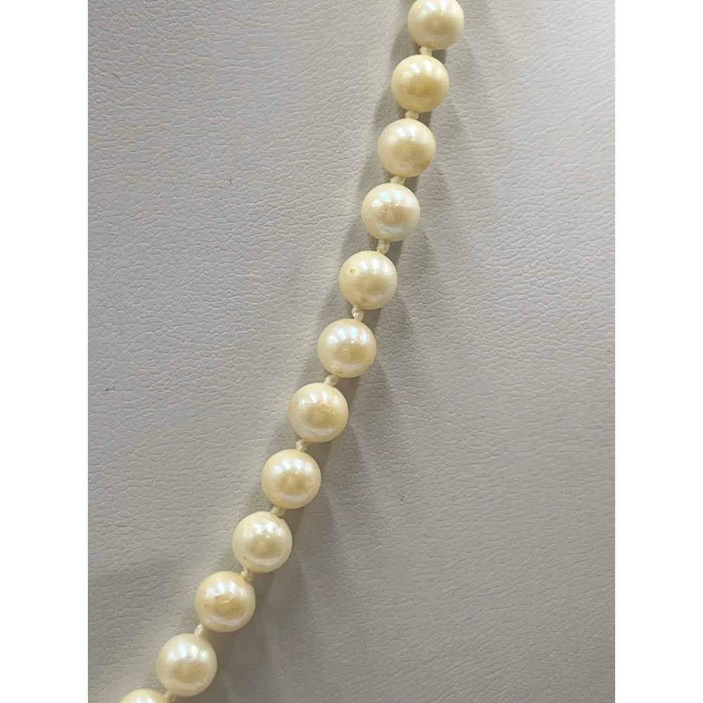 Vintage Cultured Akoya Pearl
Necklace‎ 18" Length 14K
Filigree Clasp 5mm Knotted - Picture 6 of 16